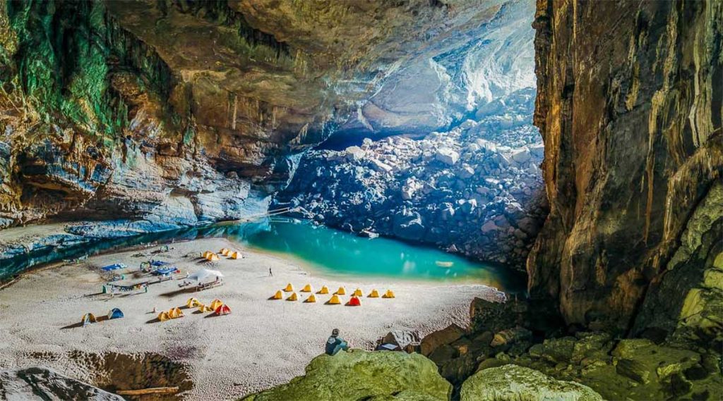 camperen in een grot in Phong Nha