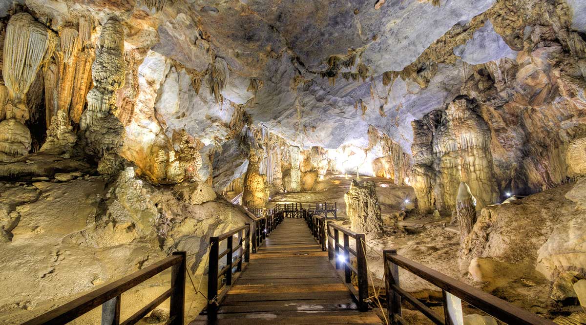 Paradise Cave in Phong Nha