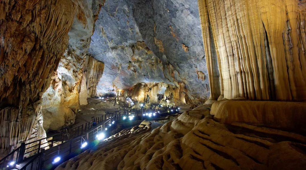 Paradise Cave in Vietnam