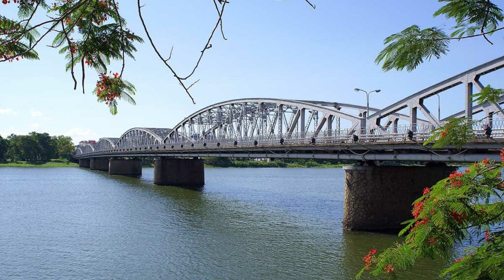 Trang Tien brug (Hue)