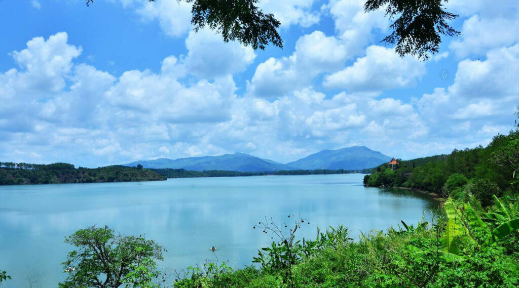 To Nung Lake in Vietnam