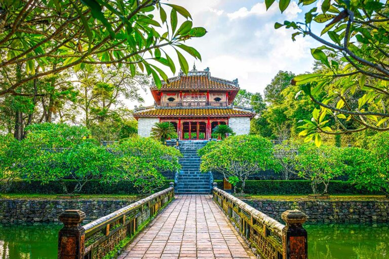 Minh Mang tombe in Hue