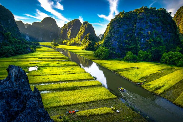 Tam Coc in Ninh Binh