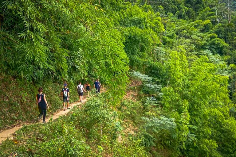 wandeltocht door Ba Be Nationaal Park