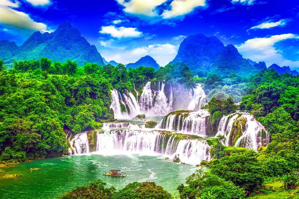 De Ban Gioc Waterval in Cao Bang vanaf drone 