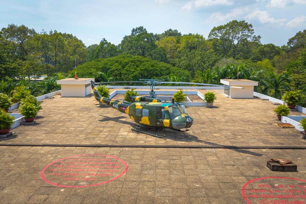 Helikopterplatform op het dak van het Reunification Palace in Saigon, gebruikt tijdens de evacuatie in 1975
