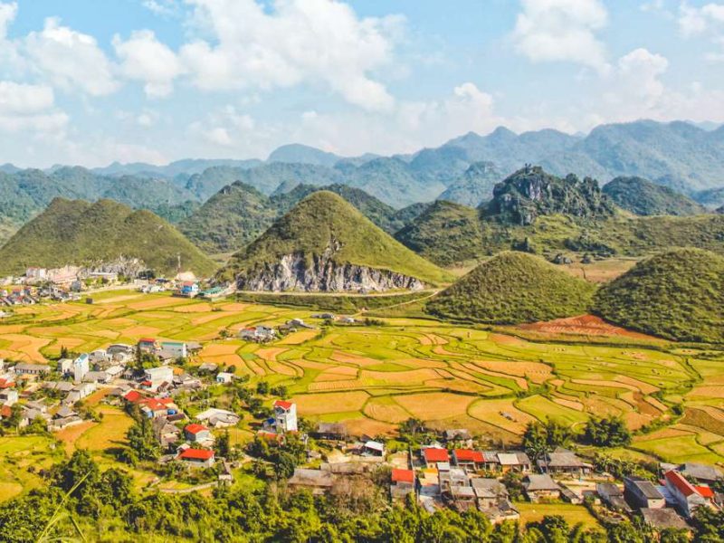 Ha Giang motor loop tour