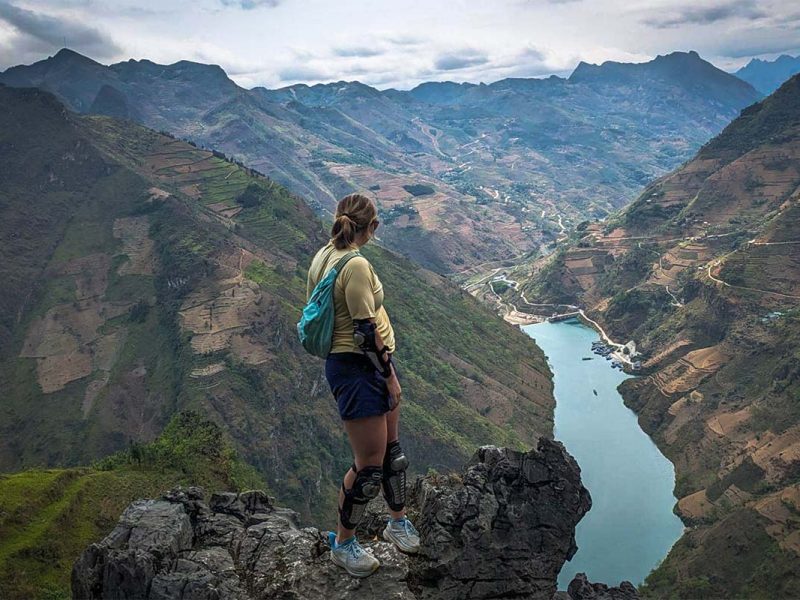 ha-giang-loop-groepstour-ma-pi-leng-sky-walk-1.jpg
